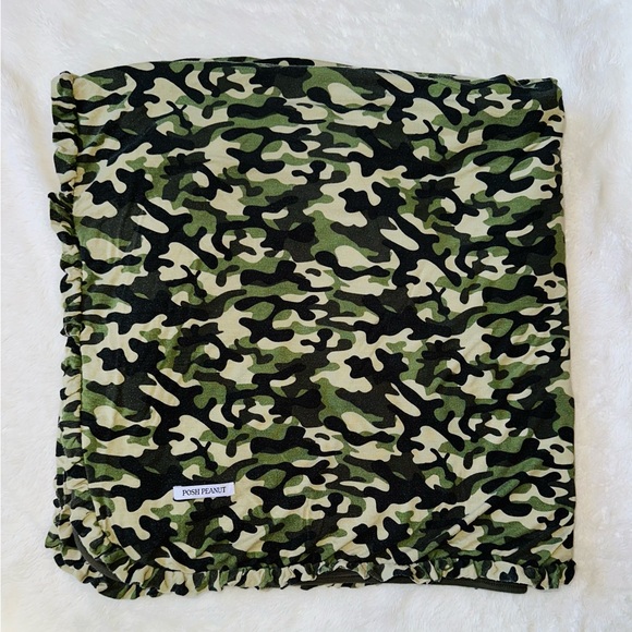 PP Ruffles Towel - Picture 3 of 10